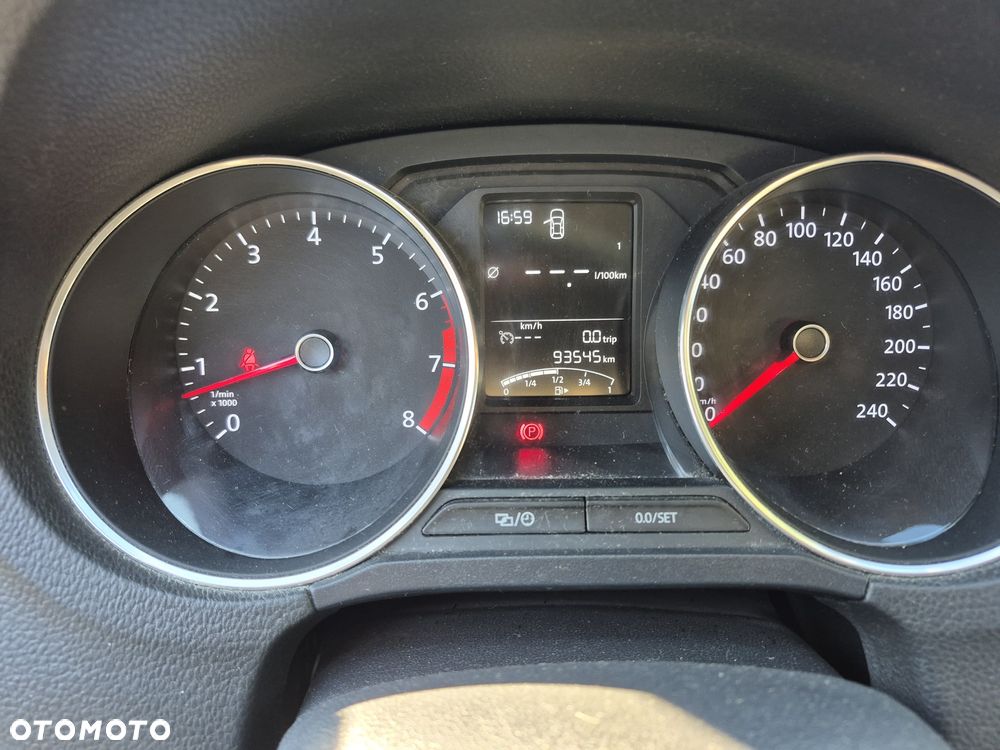 Volkswagen Polo 1.2 TSI Life - 8