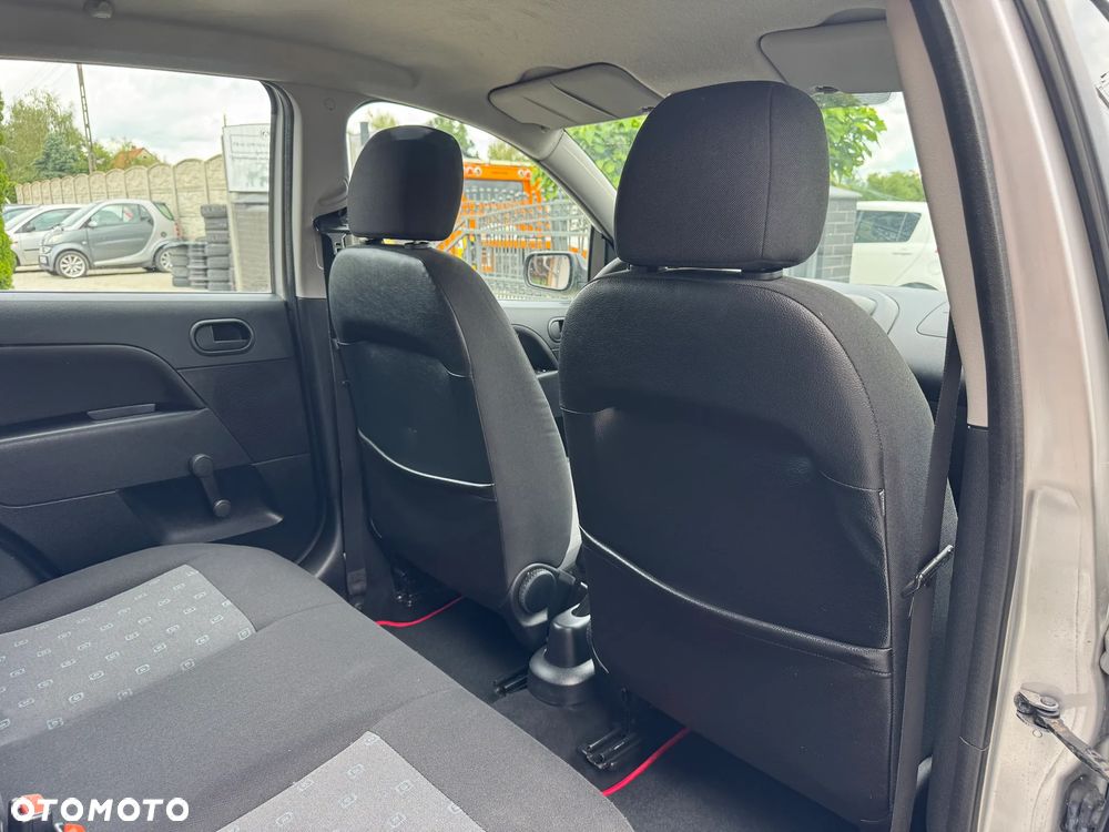 Ford Fiesta 1.4 Fun - 29