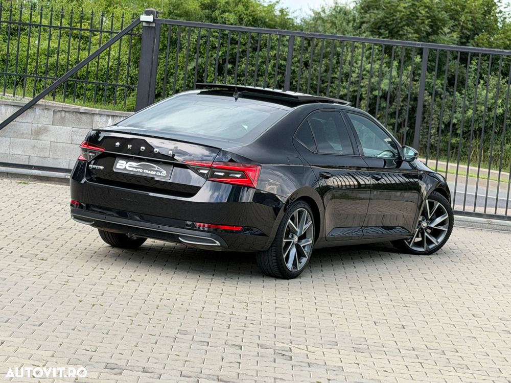 Skoda Superb 2.0 TDI DSG Sportline - 3