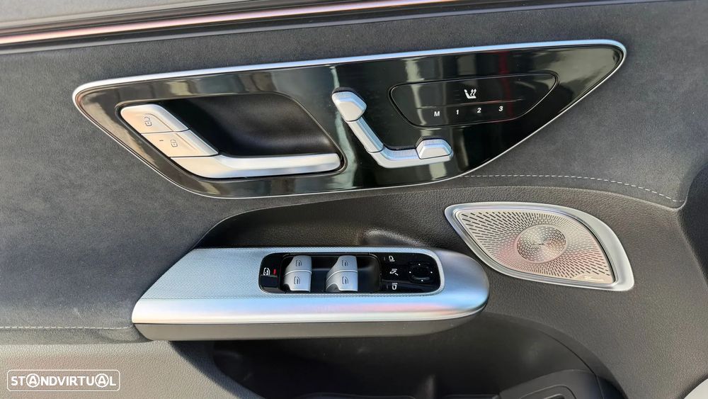 Mercedes-Benz EQE 43 AMG 4Matic - 12