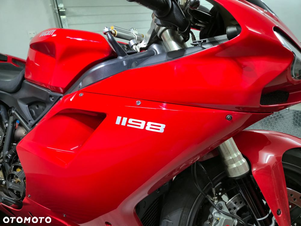 Ducati 1198 - 22