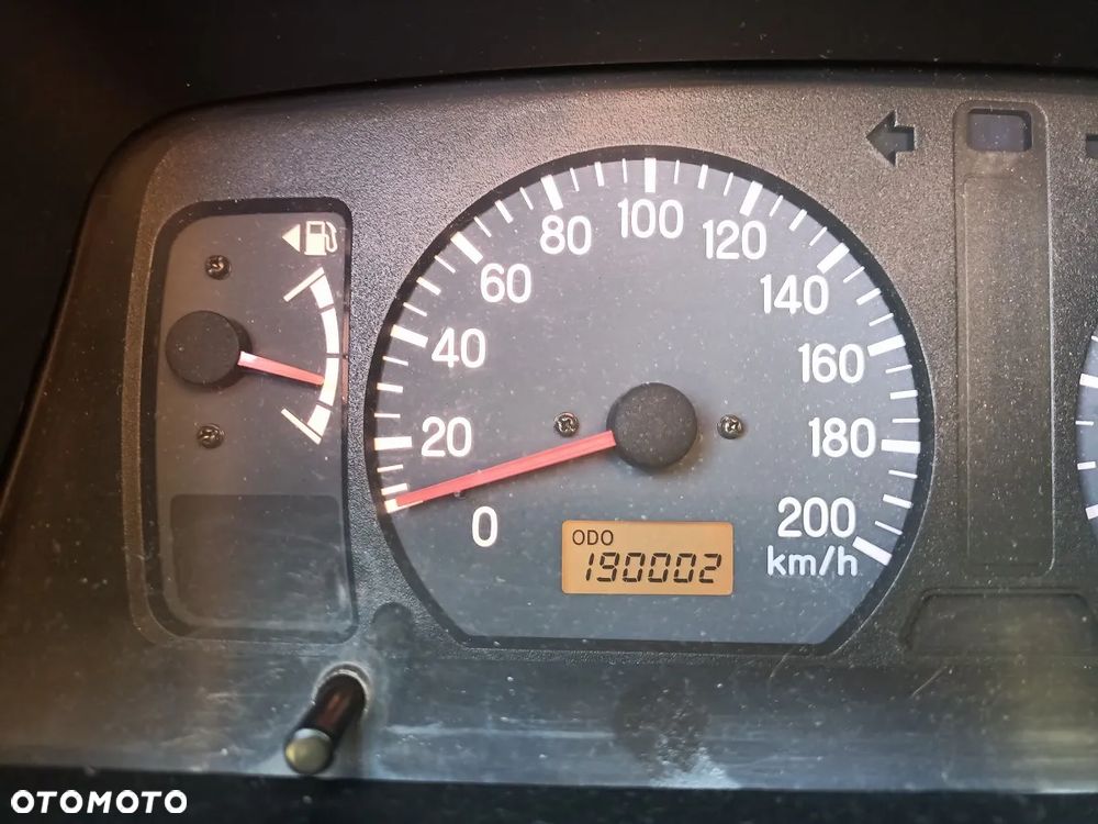 Mitsubishi Pajero - 7