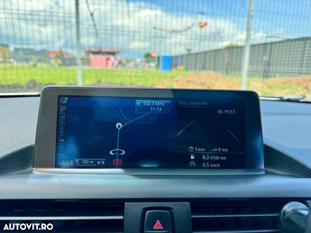 BMW Seria 1 120d Sport Line - 13