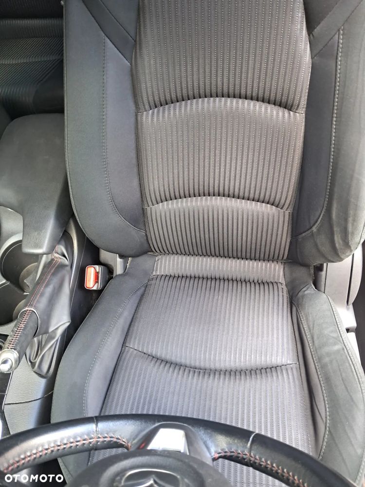 Mazda 3 2.0 Skyenergy i-Eloop - 17