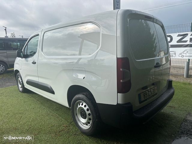 Peugeot PARTNER LONGA 3 LUGARES - 4