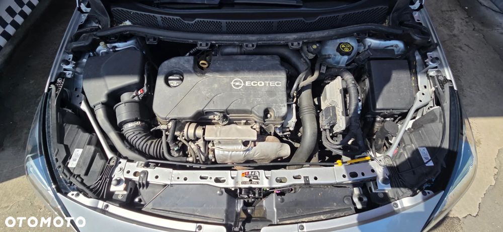 Opel Astra 1.4 Turbo Start/Stop Innovation - 39