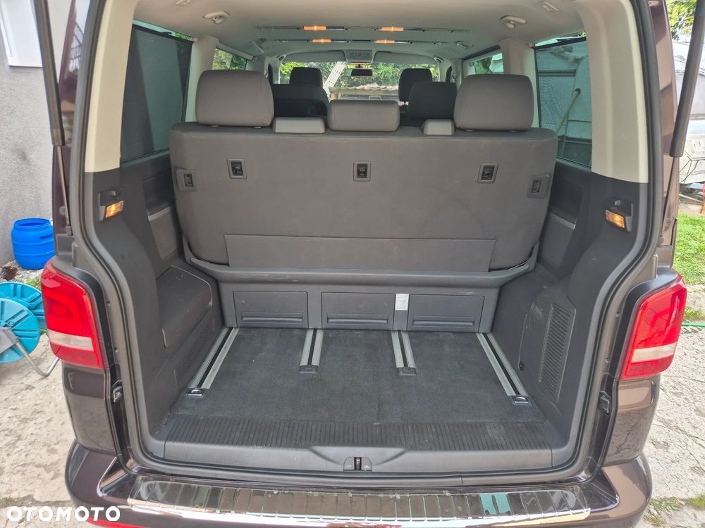 Volkswagen Multivan - 18