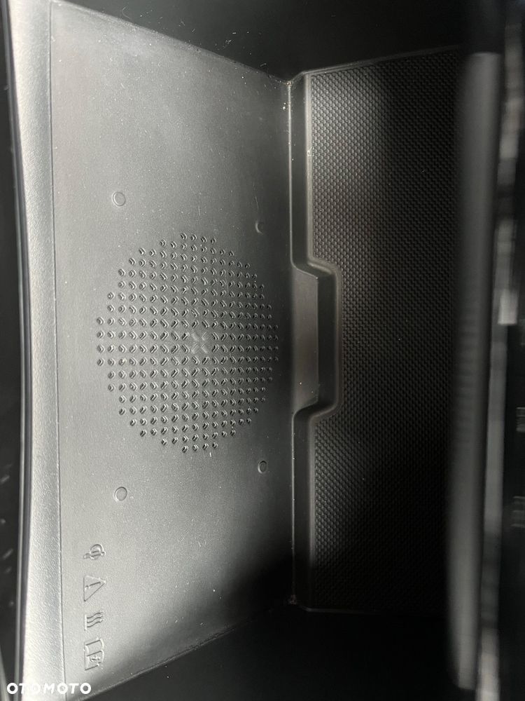 Hyundai Tucson 1.6 T-GDi HEV Executive 2WD - 17