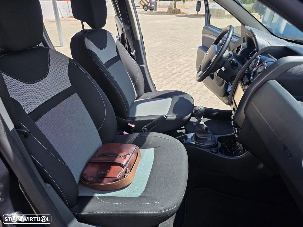 Dacia Duster dCi 110 FAP 4x2 Prestige - 20