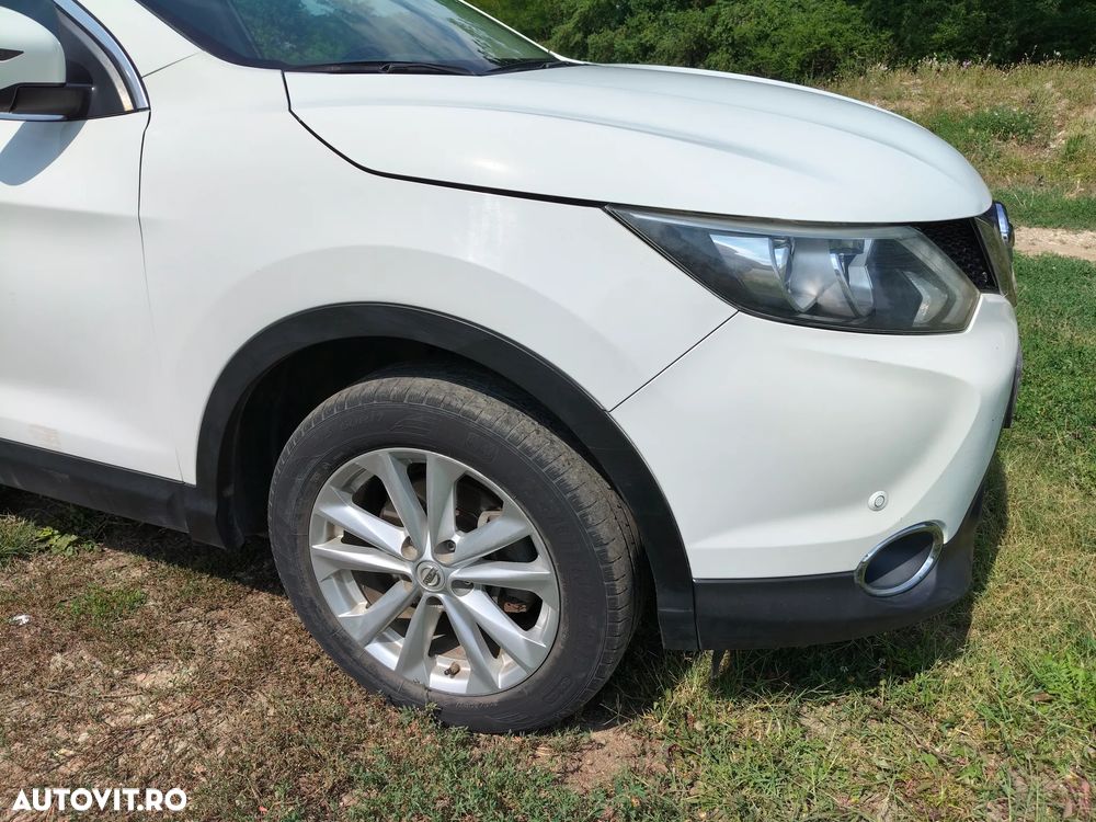 Nissan Qashqai 1.5 DCI Start/Stop N-Connecta - 6