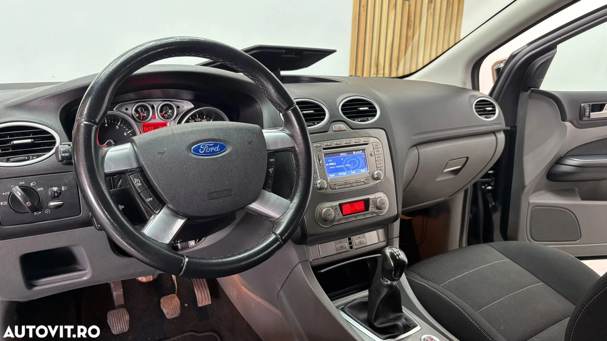 Ford Focus - 14