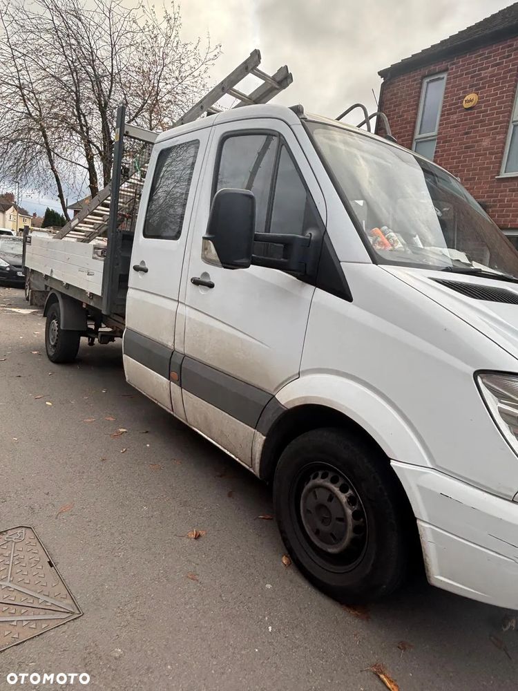 Mercedes-Benz Sprinter - 15