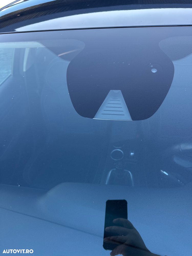 Renault Megane BLUE dCi Zen - 25