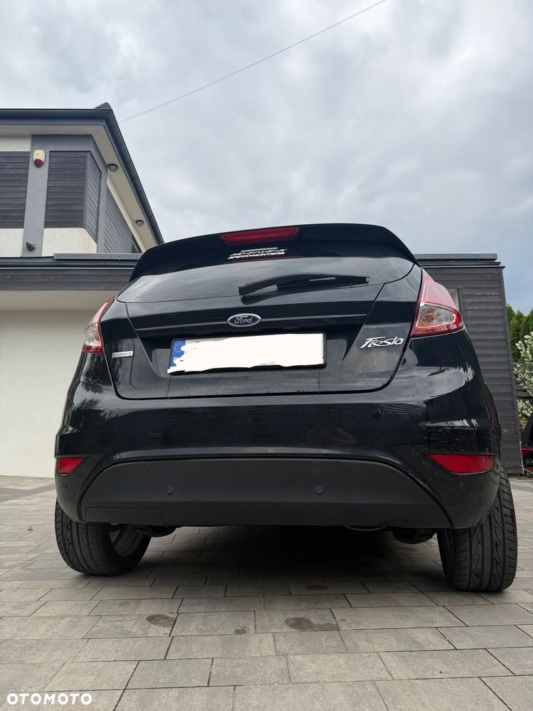 Ford Fiesta - 9