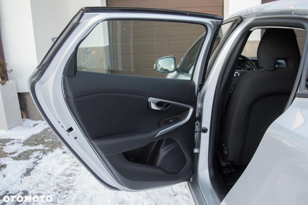 Volvo V40 D2 Drive-E Kinetic - 31