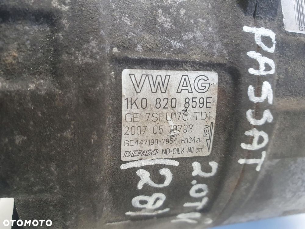 SPRĘŻARKA KLIMATYZACJI Audi A3 II 8P 1.6 FSI _ 1K0820859E - 13