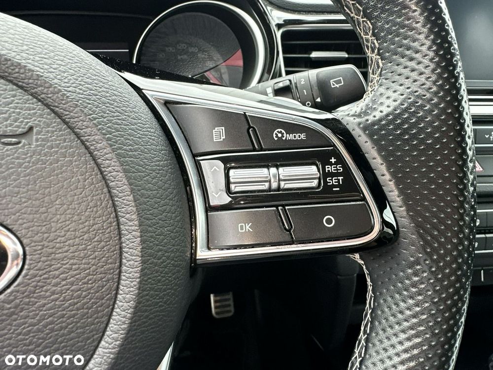 Kia ProCeed - 21