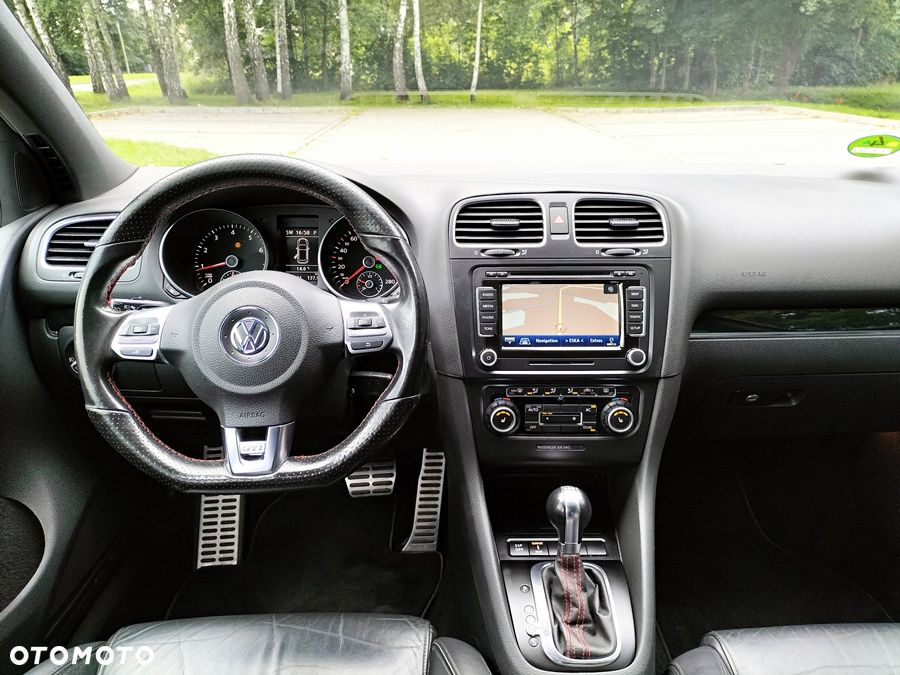Volkswagen Golf 2.0 GTI DSG - 18