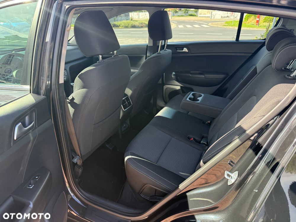 Kia Sportage 1.6 GDI L Business Line Plus 2WD - 17