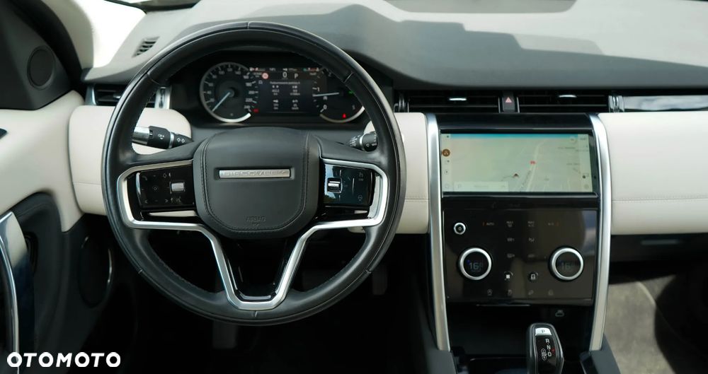 Land Rover Discovery Sport - 16