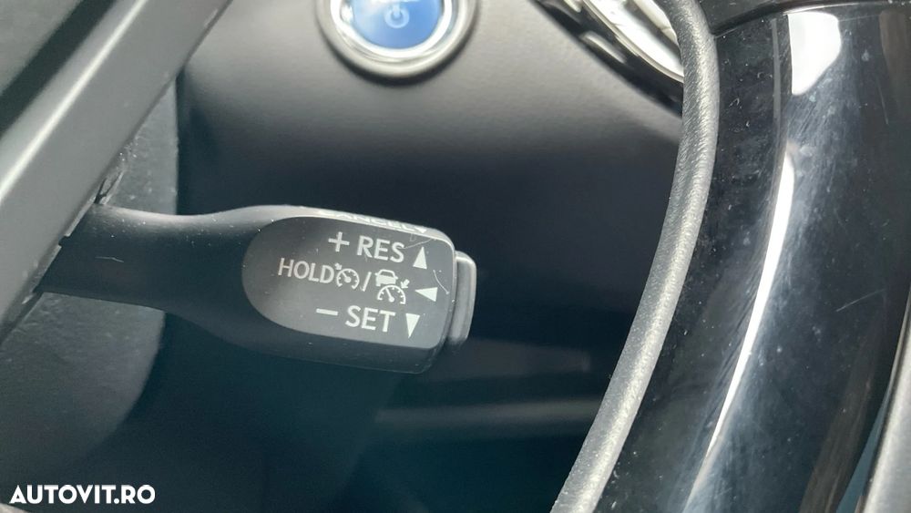 Toyota C-HR 2.0 HSD 184 CP 4x2 CVT Classy - 32