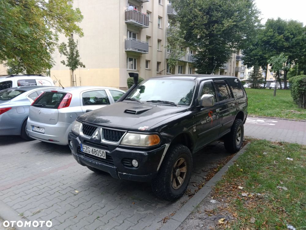 Mitsubishi Pajero Sport - 17