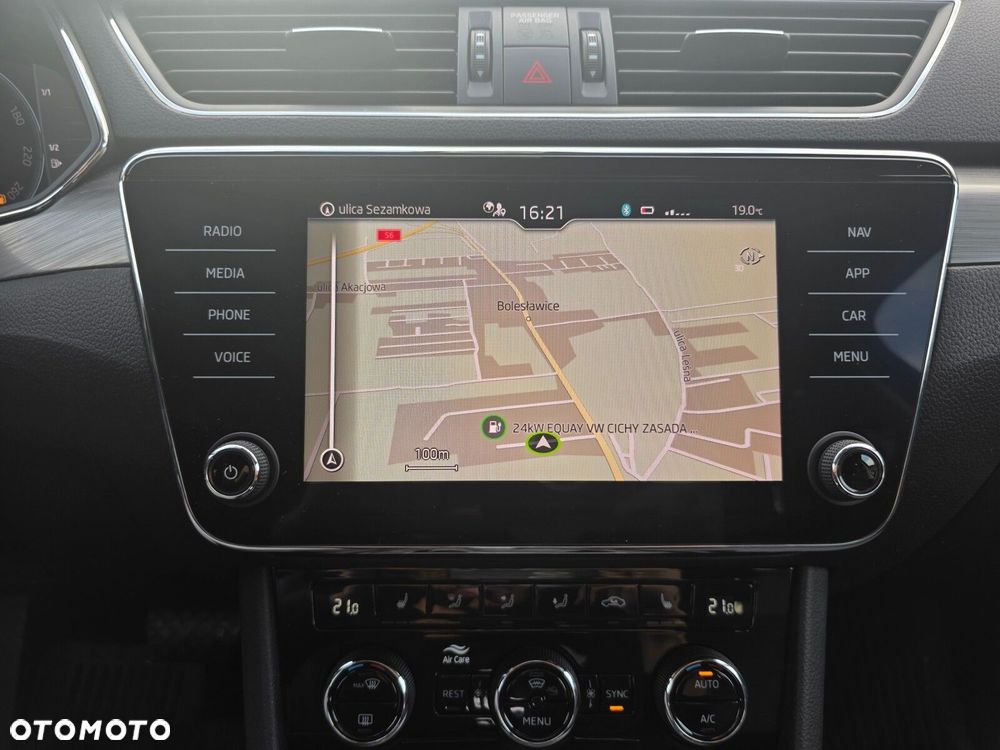 Skoda Superb 2.0 TDI SCR Style DSG - 21