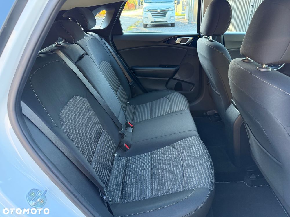 Kia Ceed 1.5 T-GDI DCT7 OPF Spirit - 13