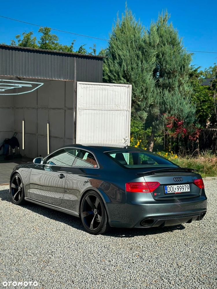 Audi RS5 Coupé Standard - 11