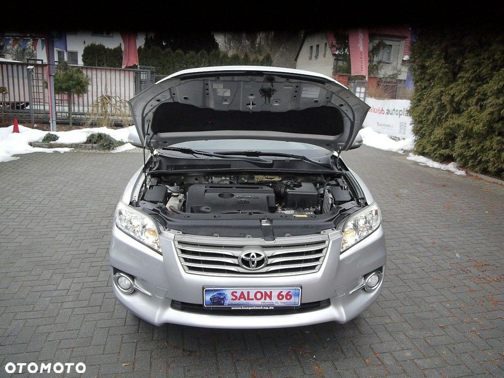 Toyota RAV4 2.2 D-4D 4x4 Sol - 14