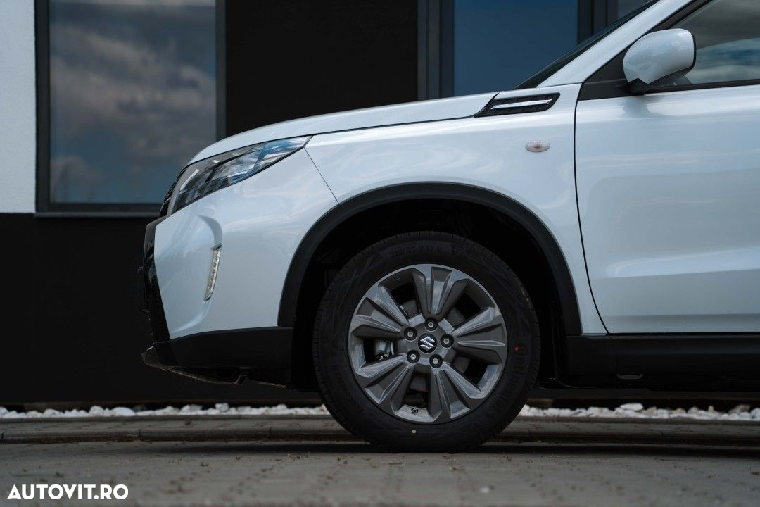 Suzuki Vitara - 8