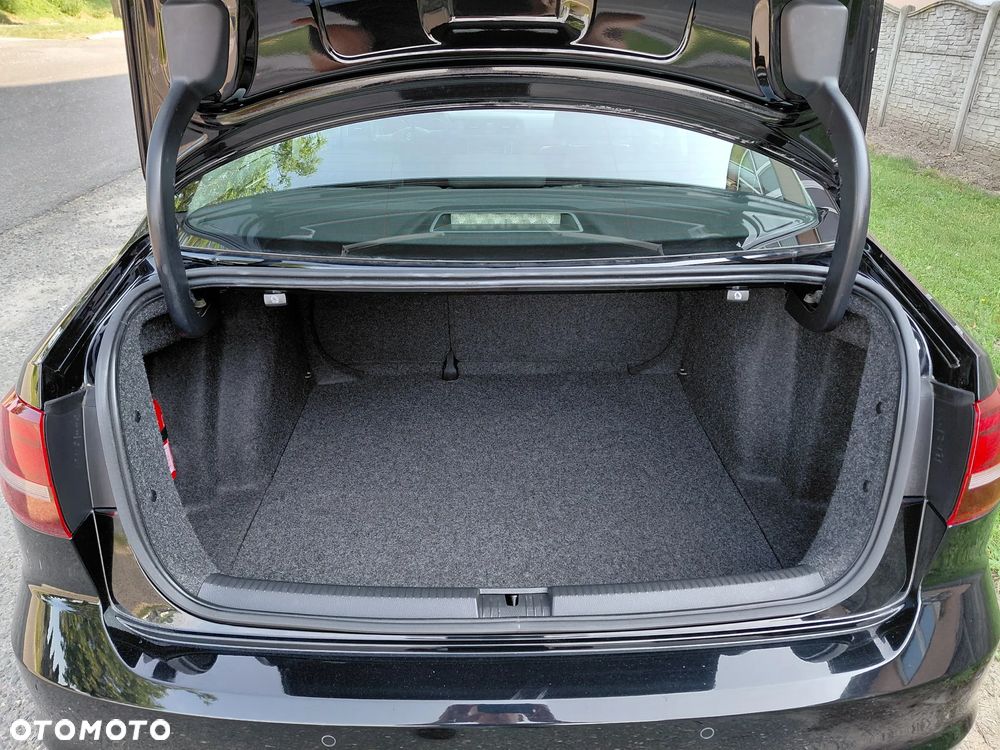 Volkswagen Jetta 2.0 TDI DPF BMT Comfortline - 28