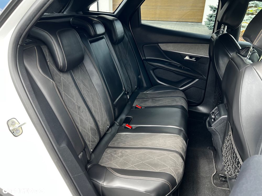 Peugeot 3008 BlueHDi 180 Stop & Start EAT6 GT - 29