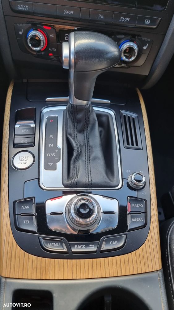 Audi A4 2.0 TDI quattro Stronic - 36