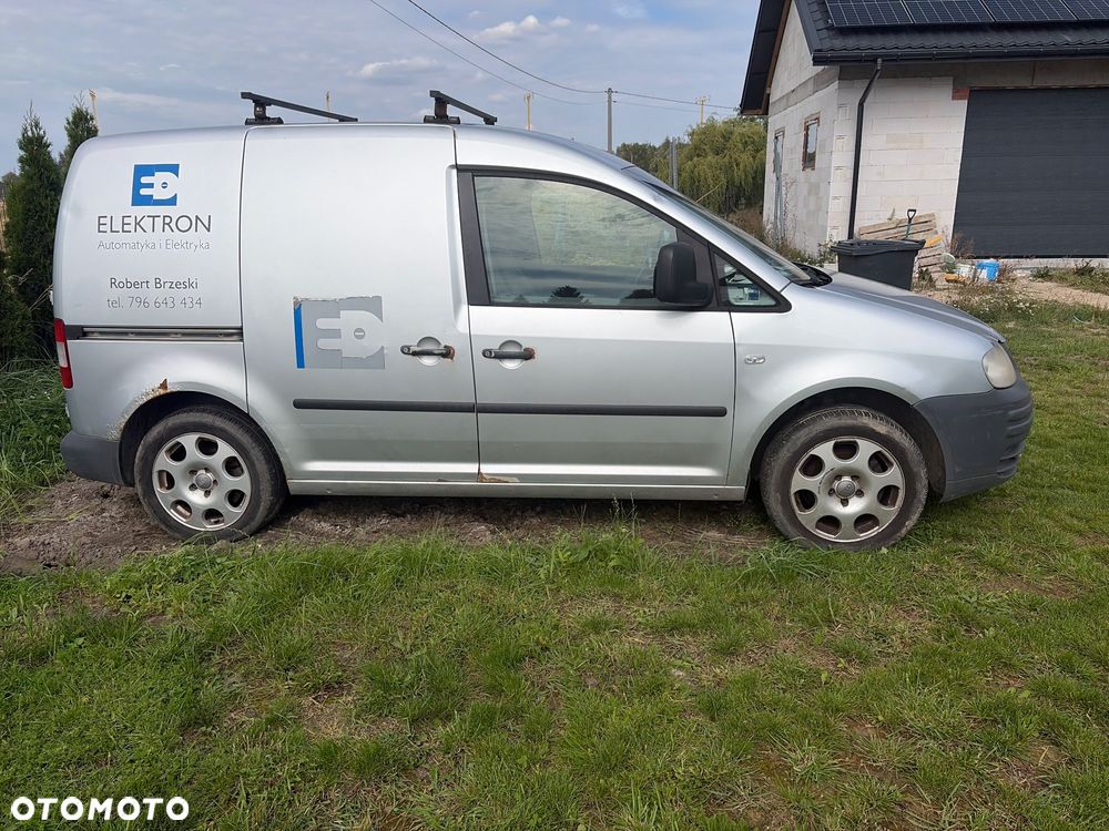 Volkswagen Caddy - 4