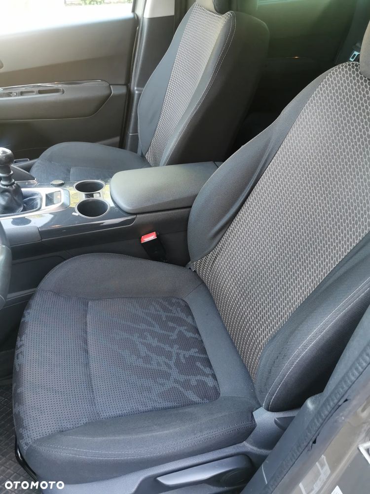 Peugeot 3008 1.6 HDi Premium - 13