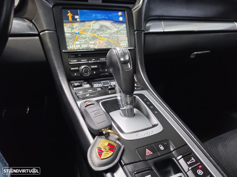 Porsche 911 (991) Turbo PDK - 19