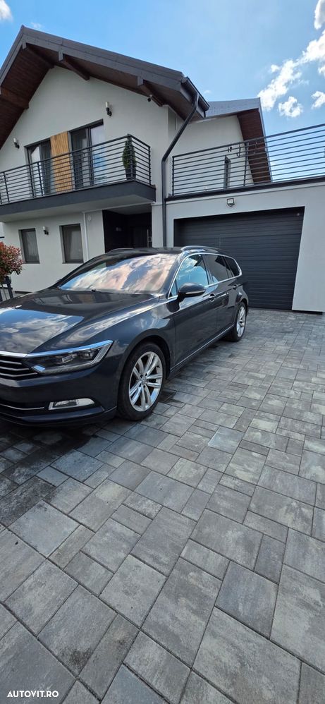 Volkswagen Passat 2.0 TDI DSG Comfortline - 9