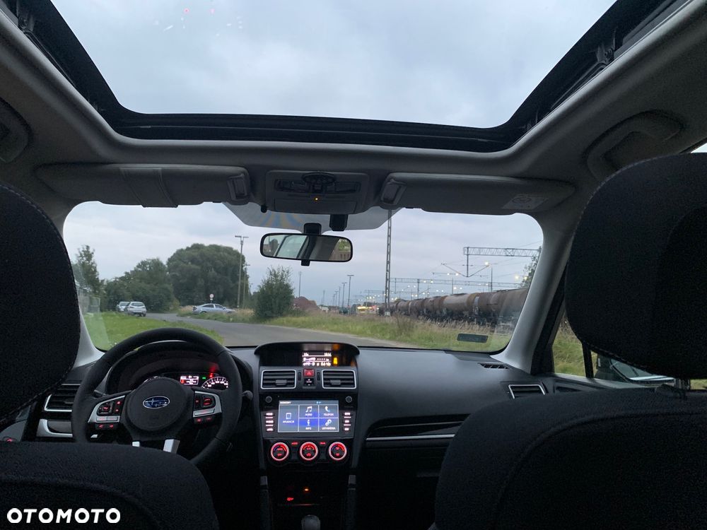 Subaru Forester 2.0i Platinum Lineartronic - 25