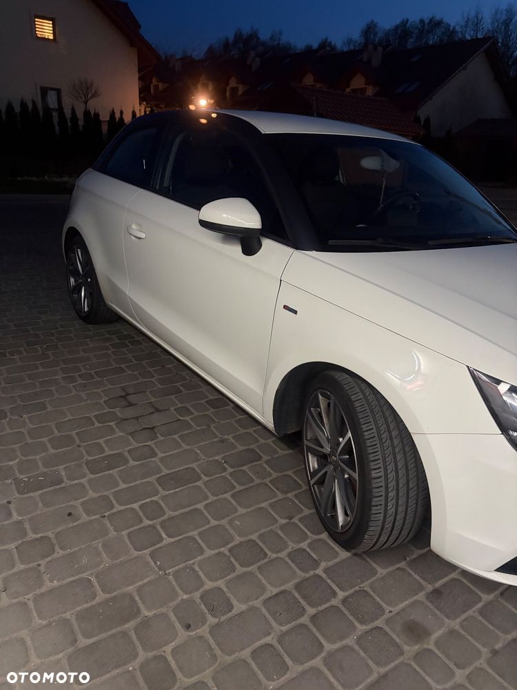 Audi A1 Sportback 1.6 TDI Ambition S tronic - 3
