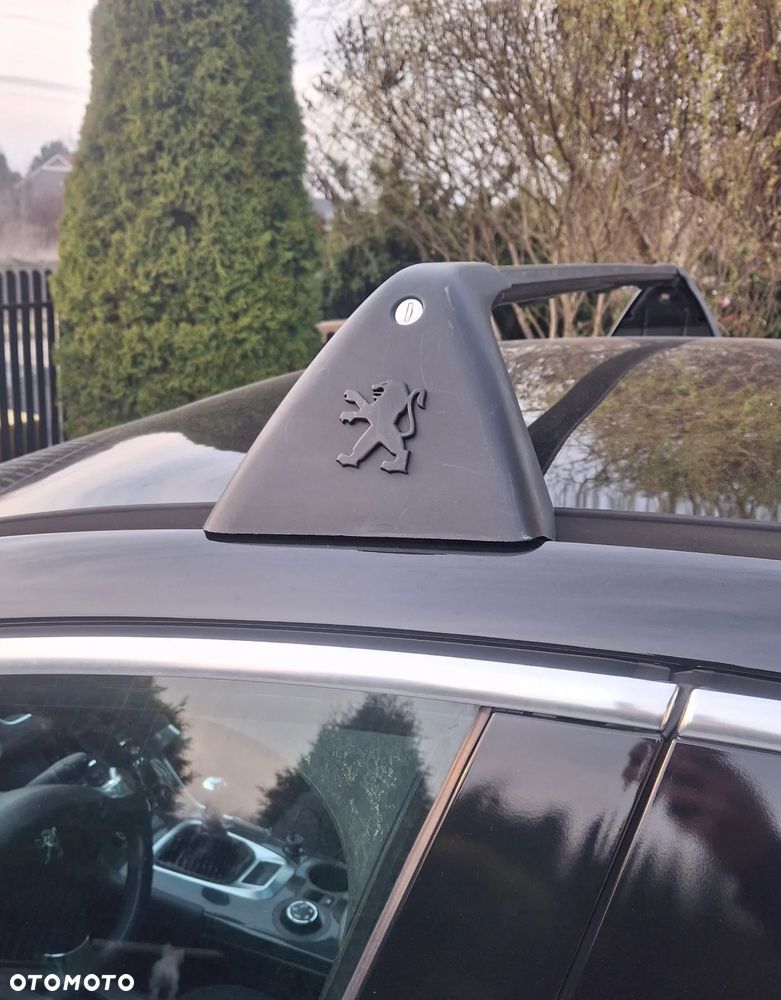 Peugeot 3008 1.6 BlueHDi Allure S&S - 9