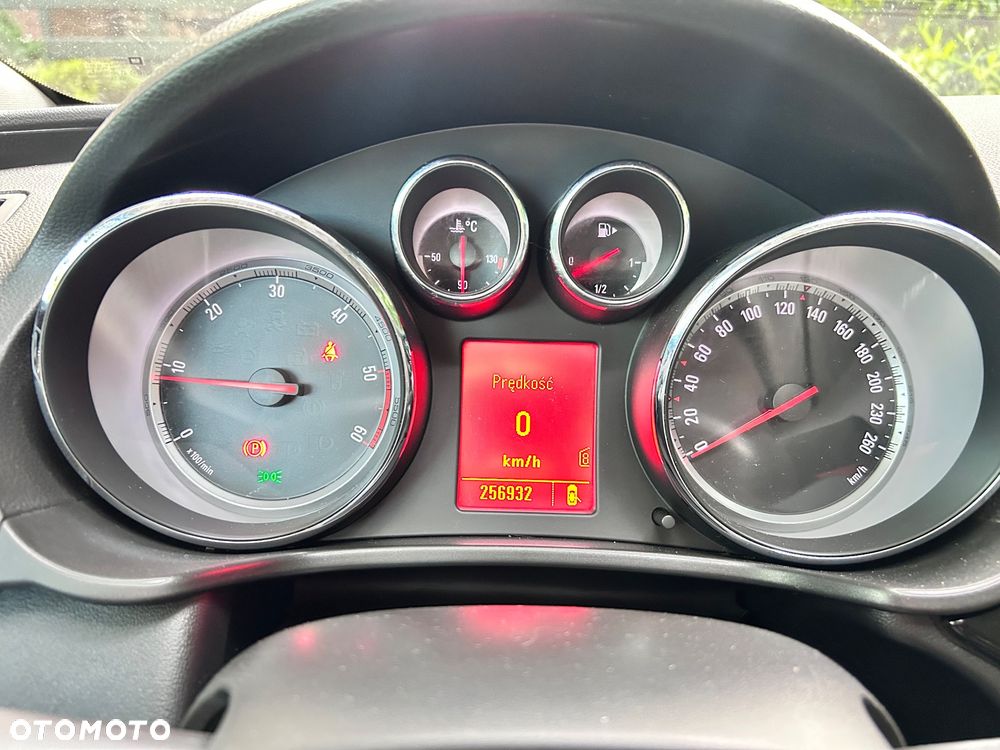 Opel Insignia 2.0 CDTI Sport - 11