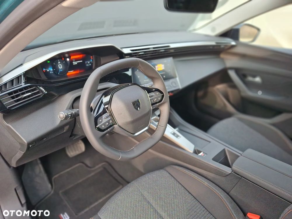 Peugeot 308 1.2 mHEV Allure S&S e-DCS6 - 12