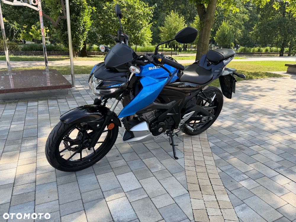 Suzuki GSX - 1