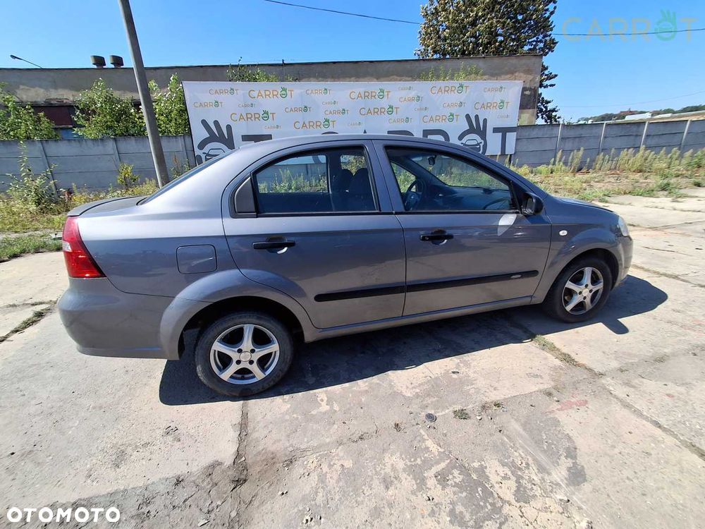 Chevrolet Aveo - 7
