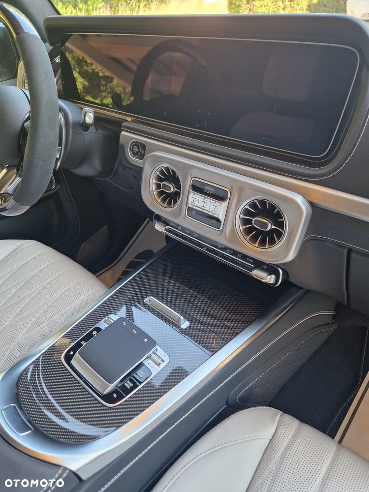 Mercedes-Benz Klasa G AMG 63 - 29