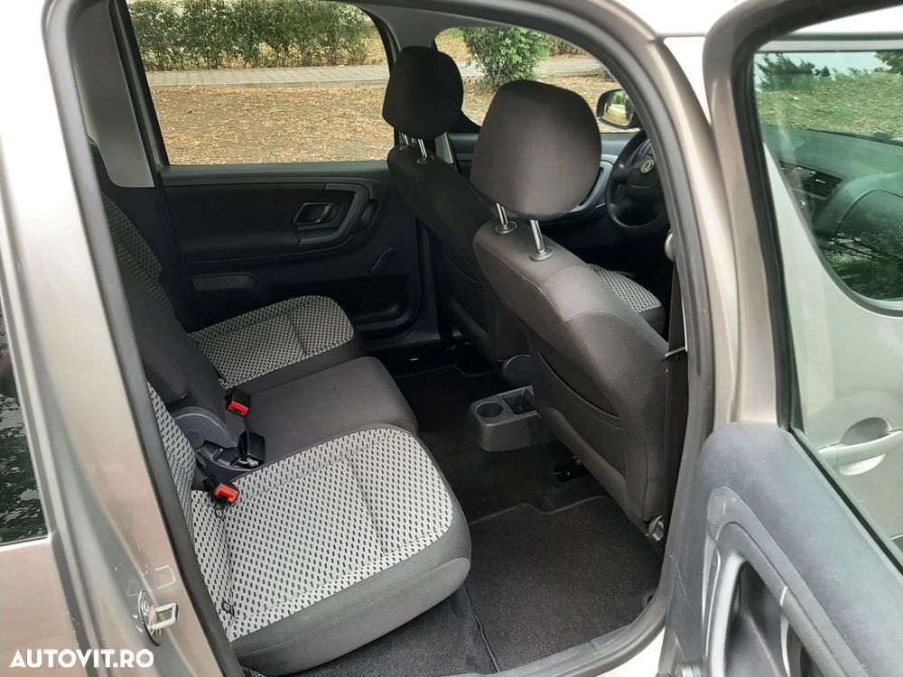 Skoda Roomster 1.2 TSI Elegance - 19