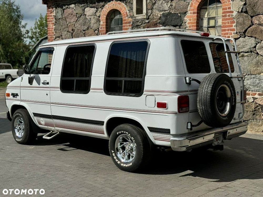 Chevrolet Inny - 7