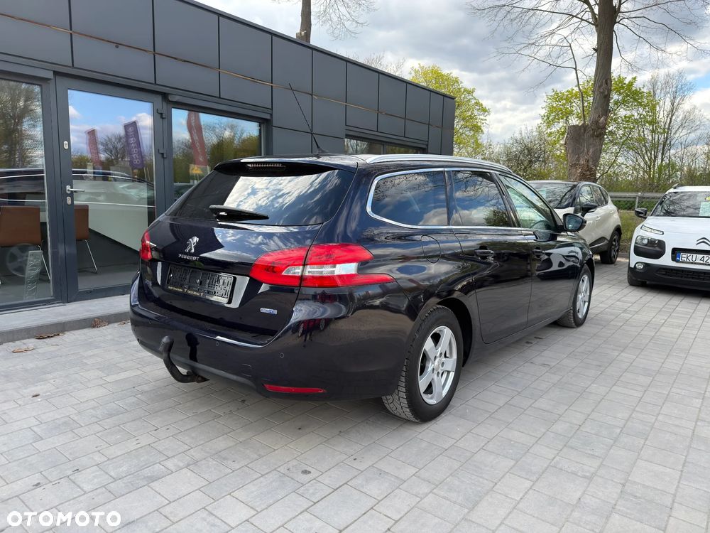 Peugeot 308 1.6 BlueHDi Allure S&S - 6