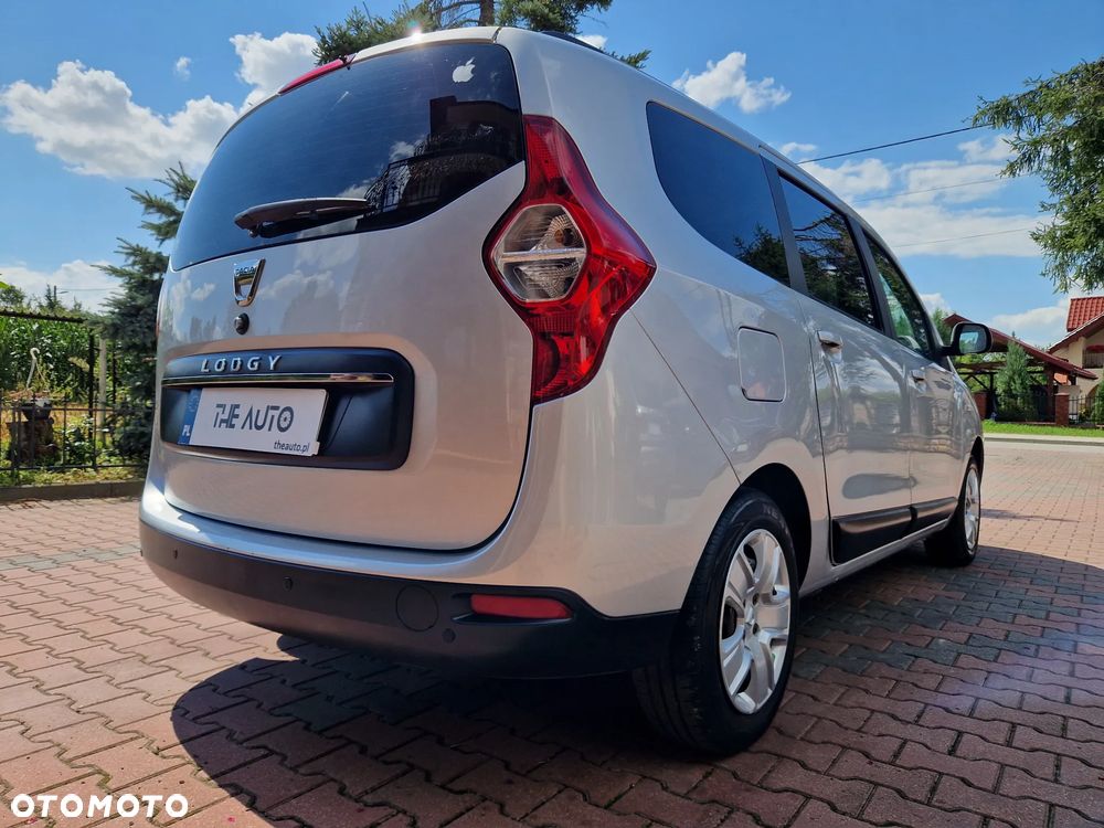 Dacia Lodgy 1.6 SCe Laureate S&S - 8